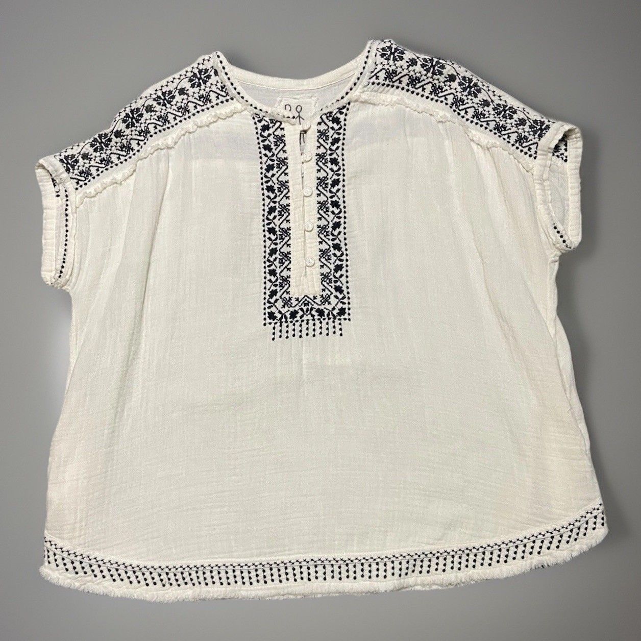 Johnny Was Brunay Cream W/Black Embroidery Blouse Tunic Sz Large Oversized Boho
